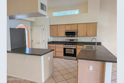 9831 N Western Fork Trail, Tucson, AZ 85742 - Photo 15