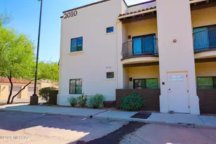 2010 E River Rd, Tucson, AZ 85718 - Photo 33