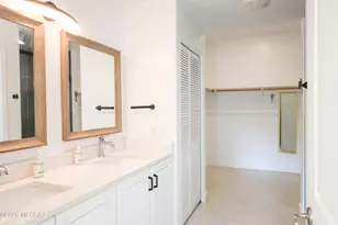 2010 E River Rd, Tucson, AZ 85718 - Photo 17