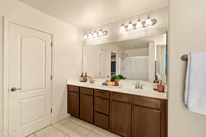 18391 S McCone Court, Sahuarita, AZ 85629 - Photo 17