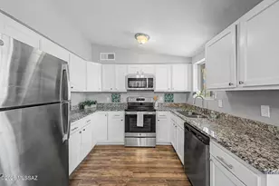 1808 W Linden St, Tucson, AZ 85745 - Photo 9