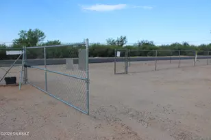 17162 W Jaguar Ln, Marana, AZ 85653 - Photo 33