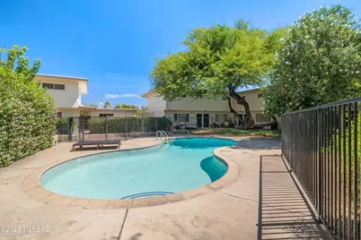 101 E University Boulevard #8, Tucson, AZ 85705 - Photo 23
