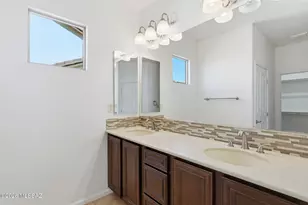 60500 E Arroyo Vista Dr, Oracle, AZ 85623 - Photo 37