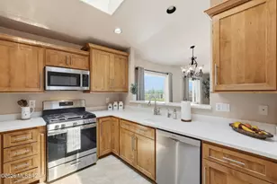 3958 W Bagley Flat Pl, Tucson, AZ 85745 - Photo 9