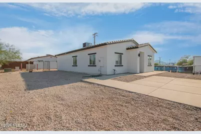 1225 S Herndon Avenue, Tucson, AZ 85713 - Photo 3