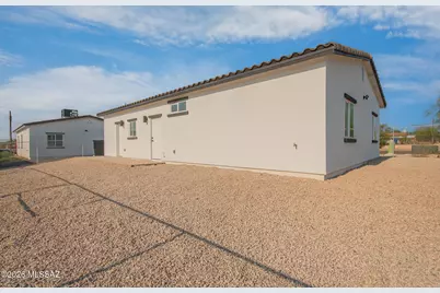1225 S Herndon Avenue, Tucson, AZ 85713 - Photo 5