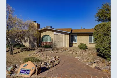 10673 E Camino Quince, Tucson, AZ 85748 - Photo 1