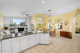 2727 S Fade Dr, Green Valley, AZ 85614 - Photo 17