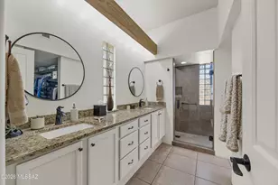 11792 N Via de la Verbenita, Oro Valley, AZ 85737 - Photo 13