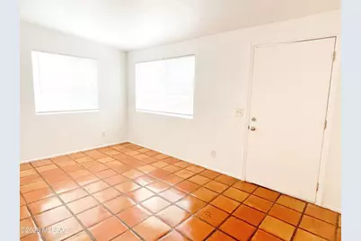 1404 W Fresno Street #1, Tucson, AZ 85745 - Photo 3