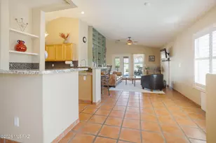 10883 N Sand Canyon Pl, Tucson, AZ 85737 - Photo 13