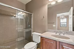 123 E Castlefield Cir, Tucson, AZ 85704 - Photo 19