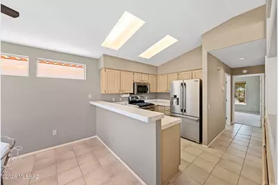 2061 E Meteorite Trail, Oro Valley, AZ 85755 - Photo 11
