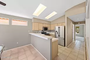 2061 E Meteorite Trail, Oro Valley, AZ 85755 - Photo 11