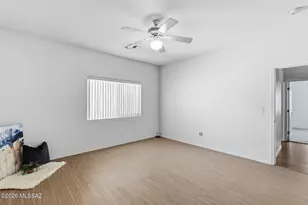 2832 S Full Moon Dr, Tucson, AZ 85713 - Photo 19