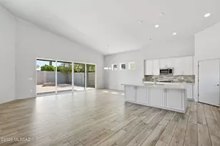 7540 E Bookmark Pl, Tucson, AZ 85715 - Photo 3
