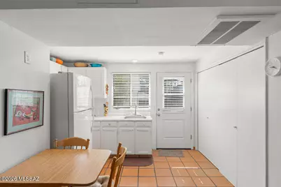 291 S Paseo Cerro #B, Green Valley, AZ 85614 - Photo 11