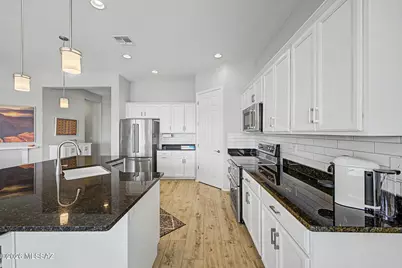 862 N Magellan Scope Trail, Green Valley, AZ 85614 - Photo 11