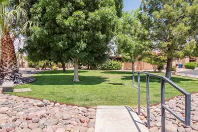 8334 E Cypress Point Lane, Tucson, AZ 85710 - Photo 27