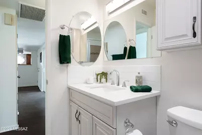 8334 E Cypress Point Lane, Tucson, AZ 85710 - Photo 15