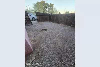 2784 N Columbus Boulevard, Tucson, AZ 85712 - Photo 11