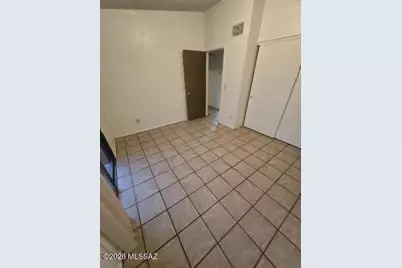 2784 N Columbus Boulevard, Tucson, AZ 85712 - Photo 9