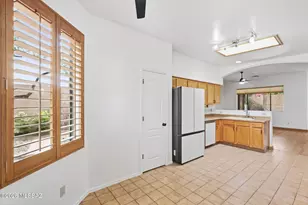 4229 W Winter Wash Dr, Tucson, AZ 85745 - Photo 17