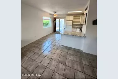211 W Roger Road #23, Tucson, AZ 85705 - Photo 3
