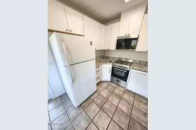 211 W Roger Road #23, Tucson, AZ 85705 - Photo 5