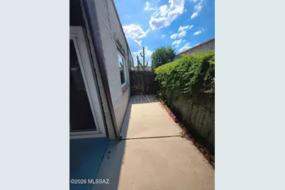211 W Roger Road #23, Tucson, AZ 85705 - Photo 15