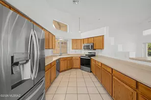 8153 E Robb Wash Trail, Tucson, AZ 85715 - Photo 17