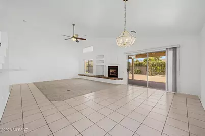 8153 E Robb Wash Trail, Tucson, AZ 85715 - Photo 11