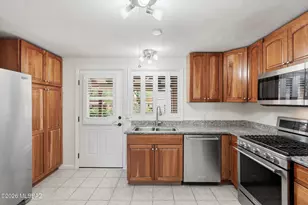 381 S Paseo Madera, Green Valley, AZ 85614 - Photo 9