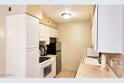 6321 N Barcelona Court #901, Tucson, AZ 85704 - Photo 5