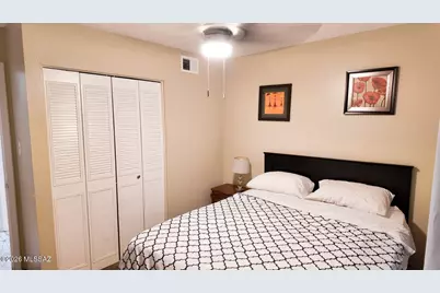 6321 N Barcelona Court #901, Tucson, AZ 85704 - Photo 15