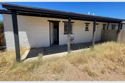 1702 N Tyndall Avenue #1704, Tucson, AZ 85719 - Photo 11