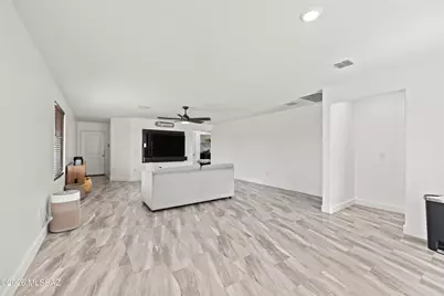 6013 S Kirtley Drive, Tucson, AZ 85706 - Photo 7
