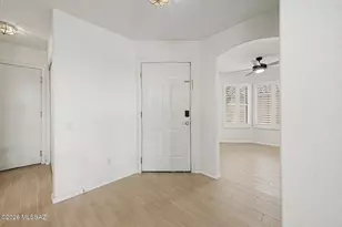 2656 W Mountain Heights Ct, Tucson, AZ 85742 - Photo 9
