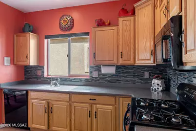246 W Calle Del Estribo, Sahuarita, AZ 85629 - Photo 13
