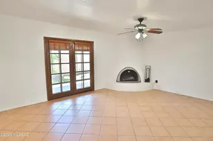 7060 E Corto Caravaca, Tucson, AZ 85715 - Photo 9