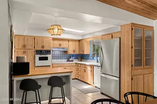 5151 E Hawthorne Pl, Tucson, AZ 85711 - Photo 15