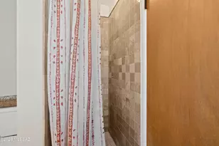 5151 E Hawthorne Pl, Tucson, AZ 85711 - Photo 25