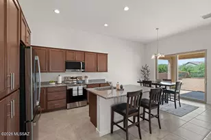 1732 E Holw Crk Dr, Green Valley, AZ 85614 - Photo 11