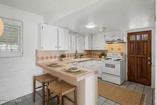 1910 W Calle Pacifica, Tucson, AZ 85745 - Photo 11