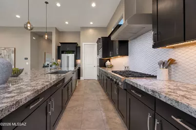 14220 N Stone View Place, Oro Valley, AZ 85755 - Photo 19
