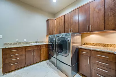 11157 N Desert Whisper Way, Tucson, AZ 85737 - Photo 15