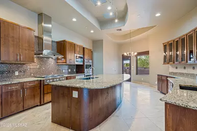 11157 N Desert Whisper Way, Tucson, AZ 85737 - Photo 9