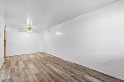 455 W Kelso Street #APT 130, Tucson, AZ 85705 - Photo 7