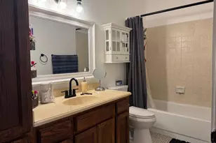 7664 E 22nd St, Tucson, AZ 85710 - Photo 9
